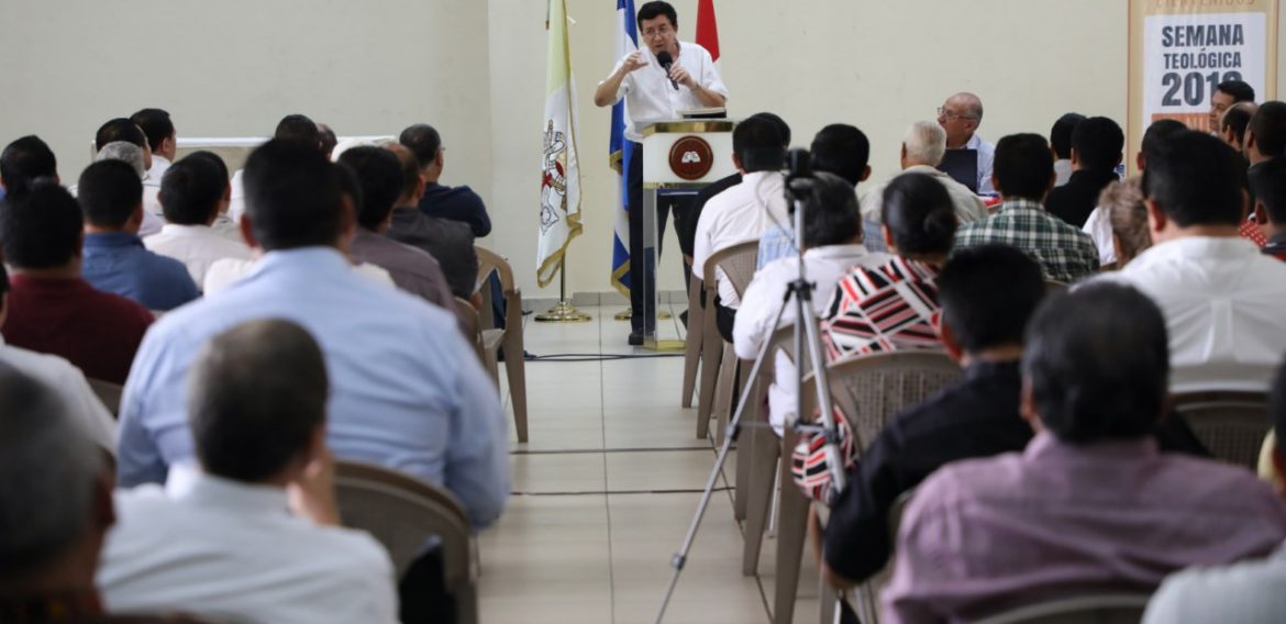 NUEVOS MODOS DE EVANGELIZAR EN UN MUNDO EN CONSTANTE CAMBIO