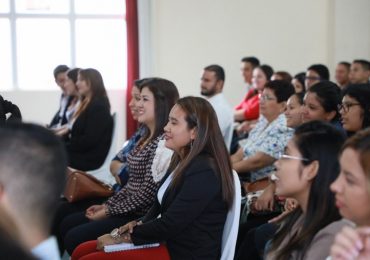 LA COMUNICACIÓN: ACCIÓN ESTRATÉGICA PARA EMPRENDER