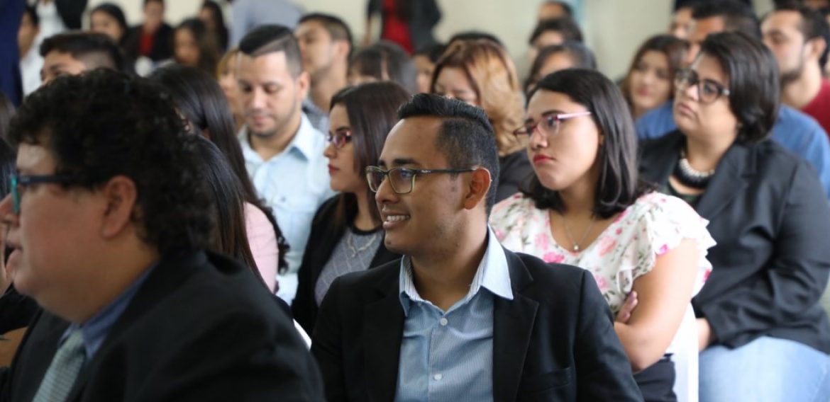 LA COMUNICACIÓN: ACCIÓN ESTRATÉGICA PARA EMPRENDER