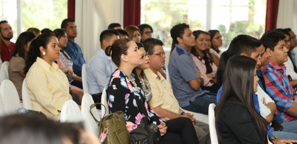 LA COMUNICACIÓN: ACCIÓN ESTRATÉGICA PARA EMPRENDER