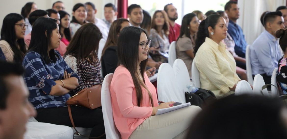 LA COMUNICACIÓN: ACCIÓN ESTRATÉGICA PARA EMPRENDER