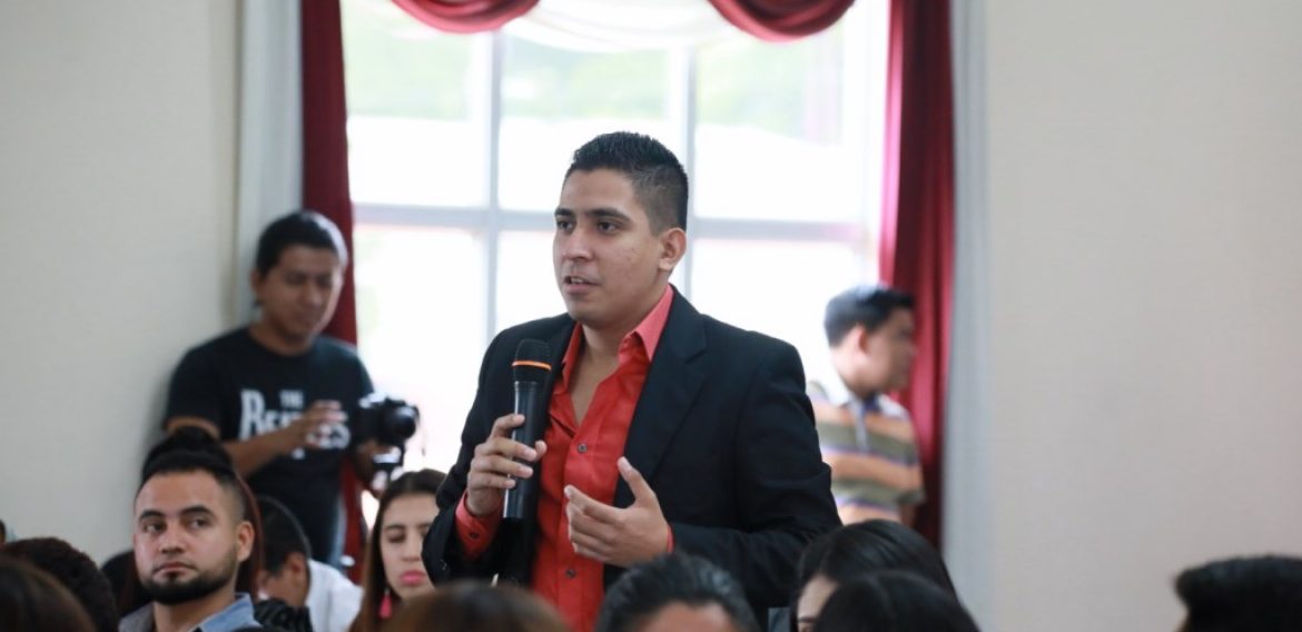 LA COMUNICACIÓN: ACCIÓN ESTRATÉGICA PARA EMPRENDER