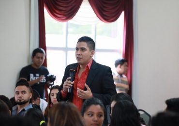 LA COMUNICACIÓN: ACCIÓN ESTRATÉGICA PARA EMPRENDER