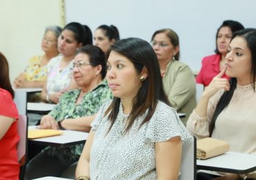 LA FORMACIÓN DOCENTE EN SALUD: HACIA UNA METODOLOGÍA CIENTÍFICA
