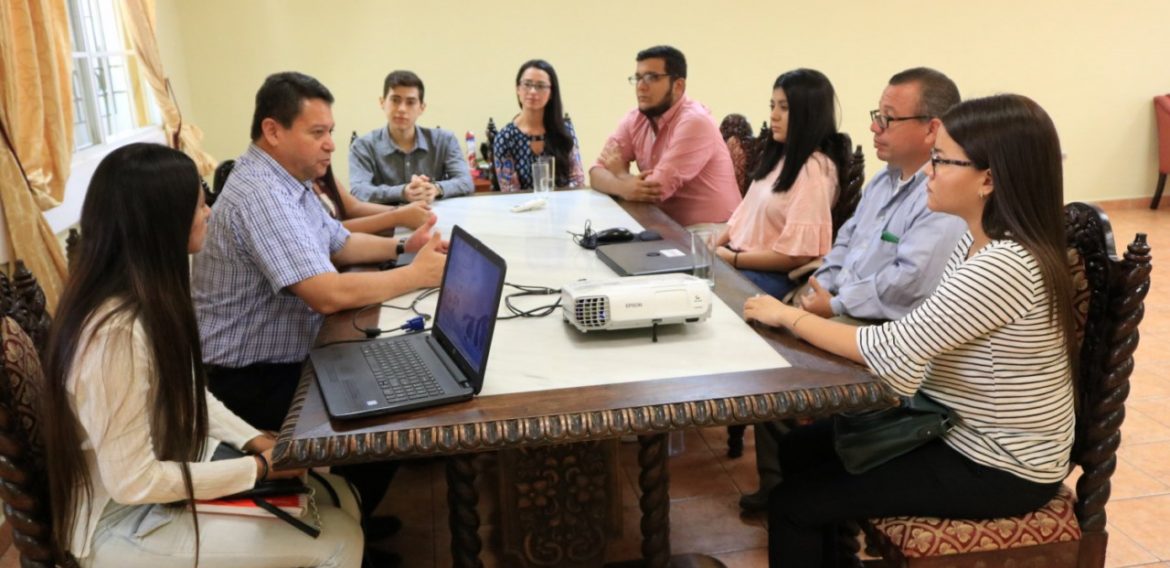 BIENVENIDOS A BORDO: ESTUDIANTES VIAJAN DE INTERCAMBIO A SUECIA, ESTADOS UNIDOS Y CANADÁ
