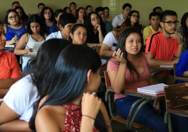BIENVENIDOS A BORDO: ESTUDIANTES VIAJAN DE INTERCAMBIO A SUECIA, ESTADOS UNIDOS Y CANADÁ