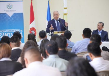 ENTRE TENSIONES Y ALCANCES: LA POLÍTICA DE EL SALVADOR EN DEBATE