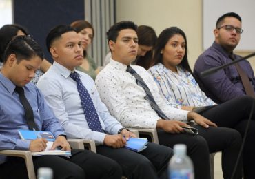 ENTRE TENSIONES Y ALCANCES: LA POLÍTICA DE EL SALVADOR EN DEBATE