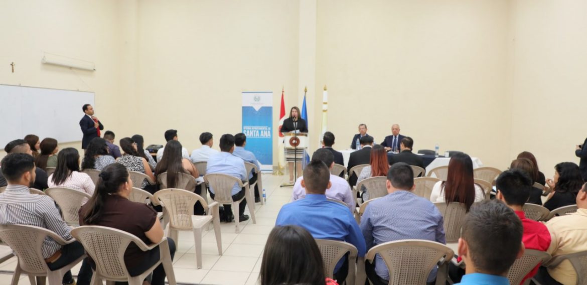 ENTRE TENSIONES Y ALCANCES: LA POLÍTICA DE EL SALVADOR EN DEBATE
