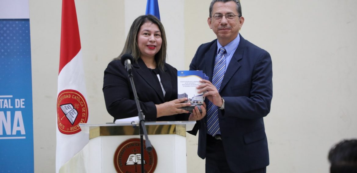 ENTRE TENSIONES Y ALCANCES: LA POLÍTICA DE EL SALVADOR EN DEBATE