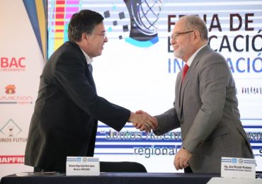 ACUERDO ENTRE LA SSF Y UNICAES PERMITIRÁ PRÁCTICAS PROFESIONALES PARA LOS ESTUDIANTES