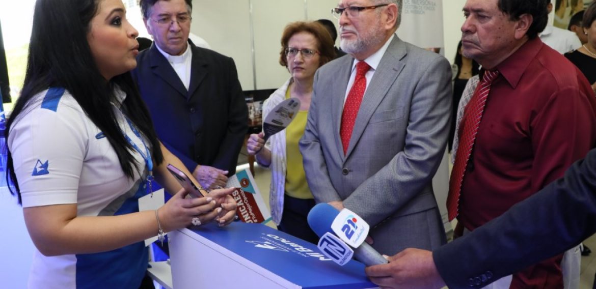 ACUERDO ENTRE LA SSF Y UNICAES PERMITIRÁ PRÁCTICAS PROFESIONALES PARA LOS ESTUDIANTES