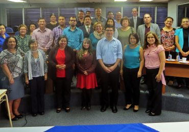 UNICAES COLABORA EN COSECHADOR ACCES