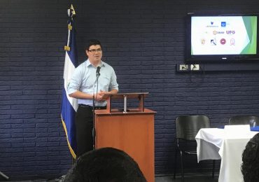 UNICAES COLABORA EN COSECHADOR ACCES