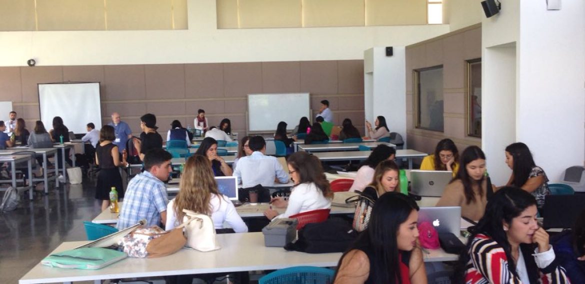 ESTUDIANTES UNICAES DESTACAN EN CÁTEDRA JORGE MONTES, GUATEMALA