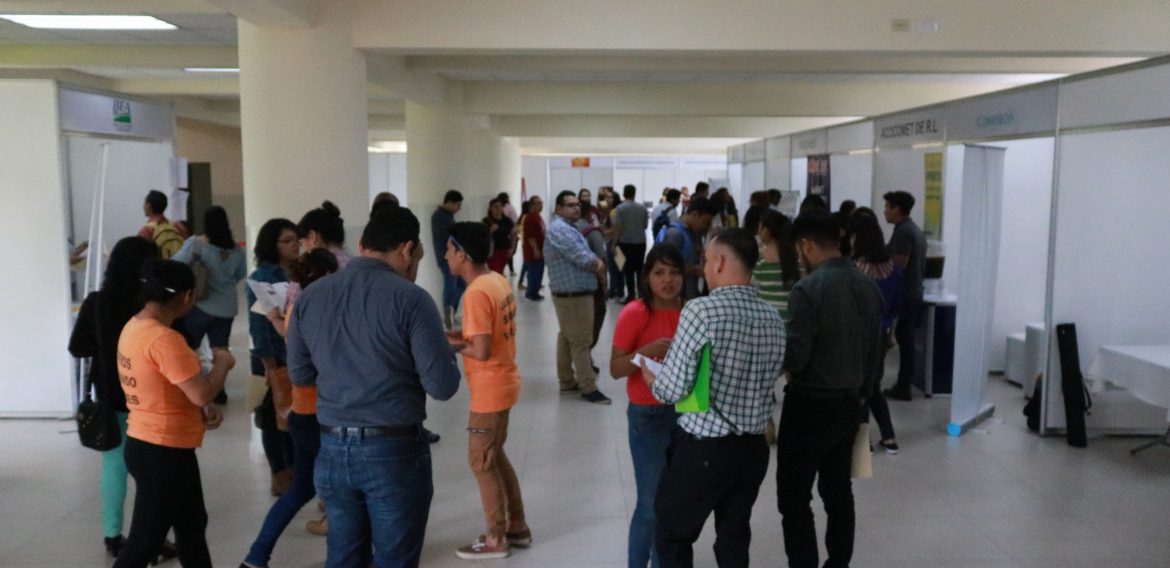 OPORTUNIDAD Y EMPRENDIMIENTO: RESULTADOS II FERIA DE EMPLEO UNICAES