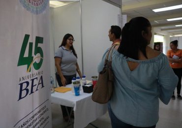 OPORTUNIDAD Y EMPRENDIMIENTO: RESULTADOS II FERIA DE EMPLEO UNICAES