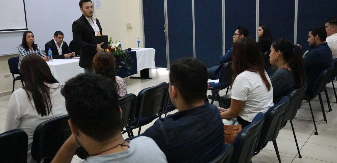 EMPRENDER, UNA OPCIÓN PARA EL FUTURO PROFESIONAL