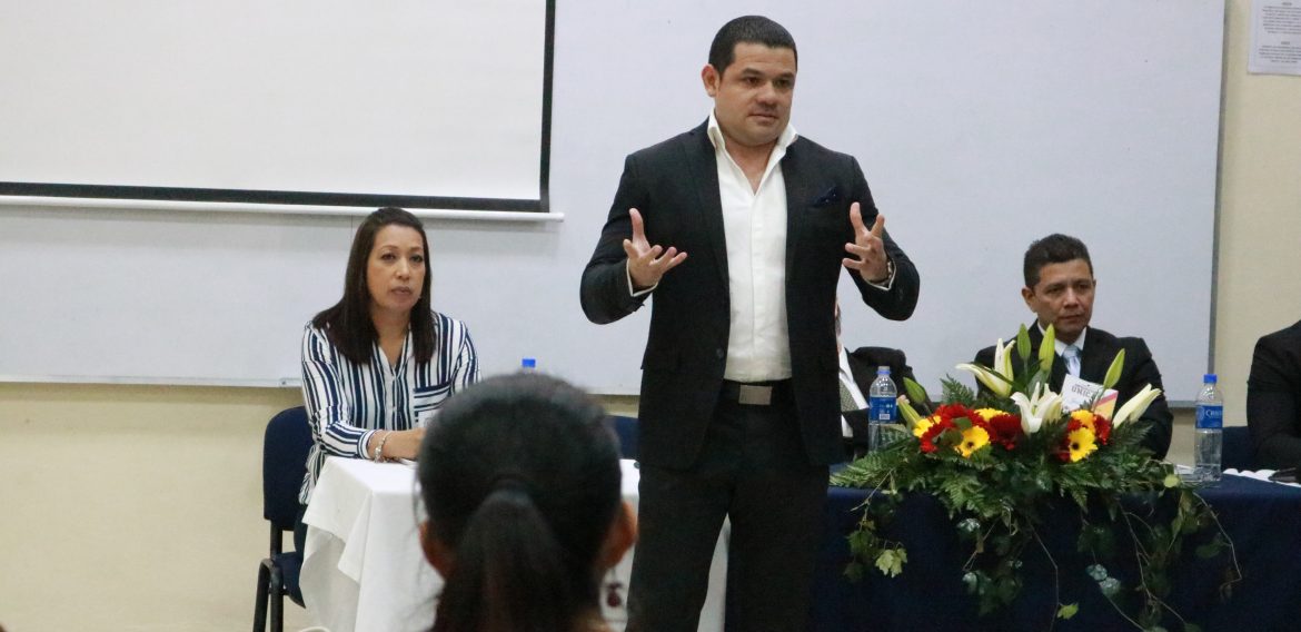 EMPRENDER, UNA OPCIÓN PARA EL FUTURO PROFESIONAL