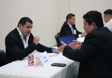 EMPRENDER, UNA OPCIÓN PARA EL FUTURO PROFESIONAL