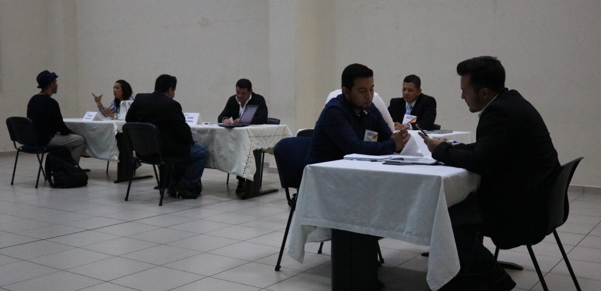 EMPRENDER, UNA OPCIÓN PARA EL FUTURO PROFESIONAL