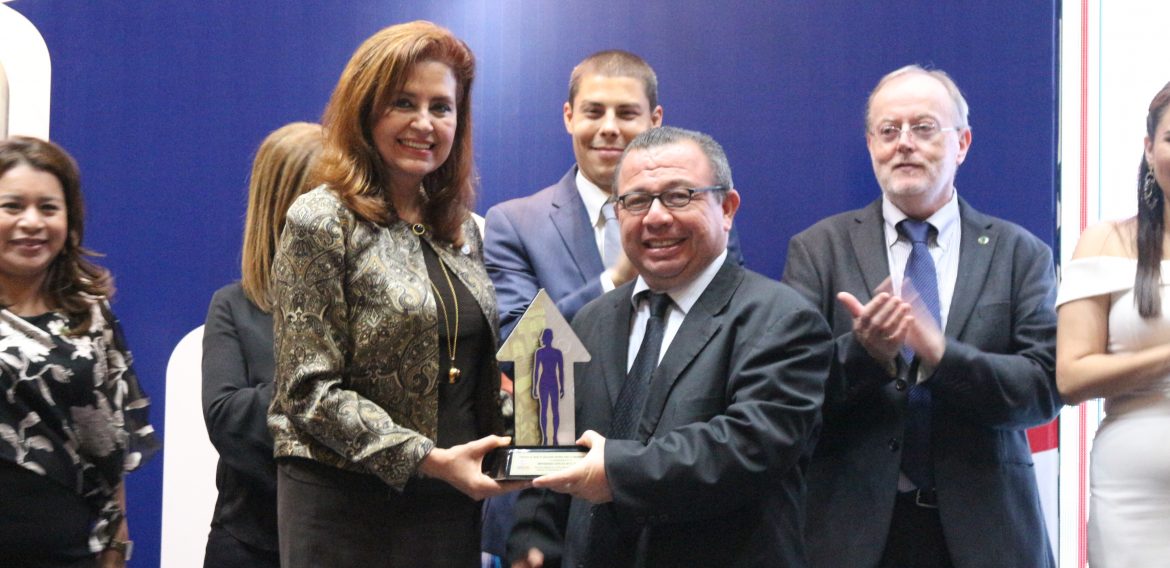 COC UNICAES: PIONEROS EN LA ORIENTACIÓN VOCACIONAL EN CENTROAMÉRICA