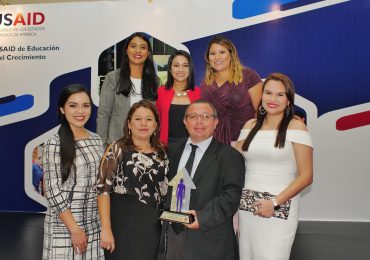 COC UNICAES: PIONEROS EN LA ORIENTACIÓN VOCACIONAL EN CENTROAMÉRICA