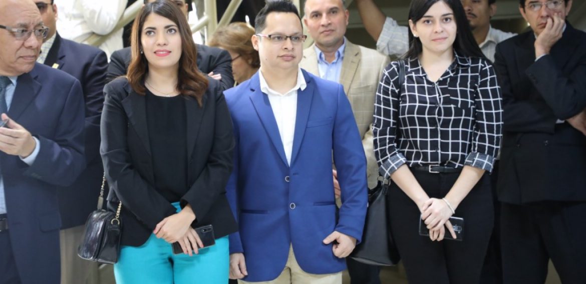 INAUGURACIÓN DE LABORATORIOS EN TECNOLOGÍA PARA CARRERAS DE INGENIERÍA