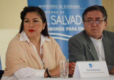 UNICAES INNOVA EN LA INDUSTRIA: LANZAMIENTO DEL PRIMER LABORATORIO DE CALZADO