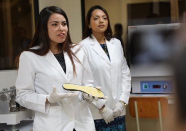 UNICAES INNOVA EN LA INDUSTRIA: LANZAMIENTO DEL PRIMER LABORATORIO DE CALZADO