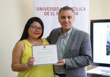 UN RECONOCIMIENTO POR COMPARTIR EL CONOCIMIENTO