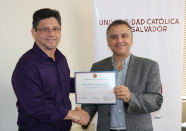 UN RECONOCIMIENTO POR COMPARTIR EL CONOCIMIENTO