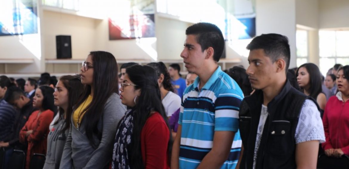 INICIO DEL AÑO ACADÉMICO 2019: ESCUCHAR, SOÑAR Y CONFIAR