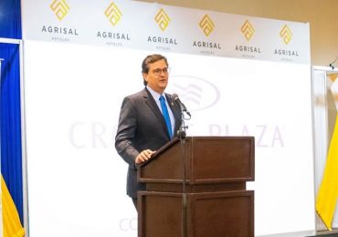 ESTUDIANTES DEL TÉCNICO EN TURISMO SE CAPACITAN EN SERVICIOS DE HOSTELERÍA