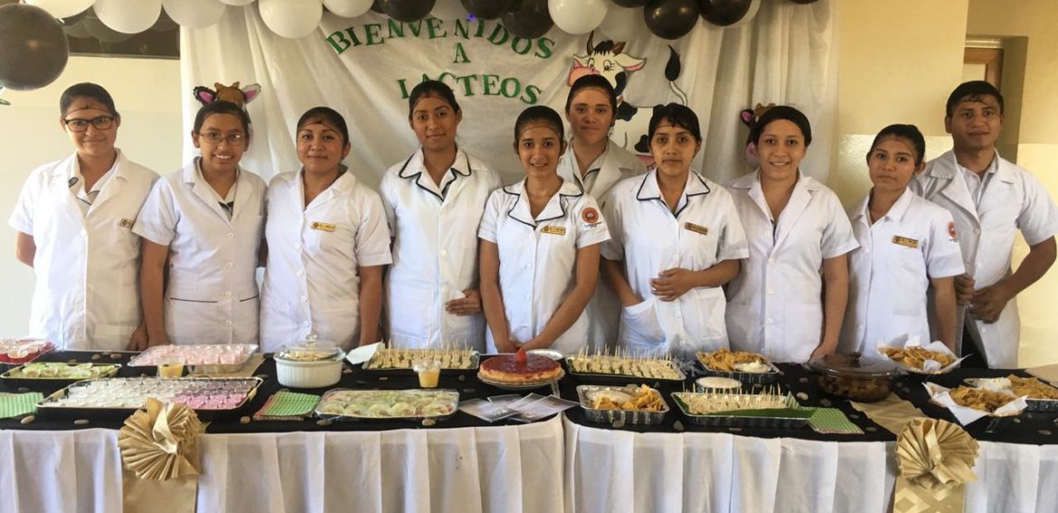 FERIA DE NUTRICIÓN EXPONE VALOR PREVENTIVO DE UNA ALIMENTACIÓN EQUILIBRADA