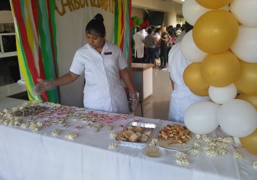FERIA DE NUTRICIÓN EXPONE VALOR PREVENTIVO DE UNA ALIMENTACIÓN EQUILIBRADA