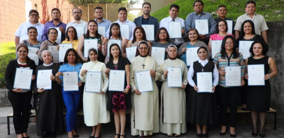 LA MORAL Y LA CÍVICA: “NO ES EXCLUSIVO DE CENTROS CATÓLICOS, DEBEMOS PENSAR EN TODOS LOS NIÑOS”