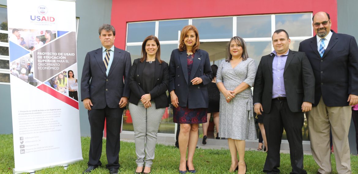 DIPLOMADO PEDAGOGÍA SIGLO XXI: HACIA UN APRENDIZAJE POR COMPETENCIAS