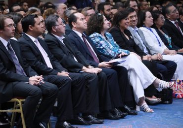 PROYECTOS USAID-UNICAES: LOGROS PARA LA EDUCACIÓN SUPERIOR Y LA INDUSTRIA EN EL SALVADOR