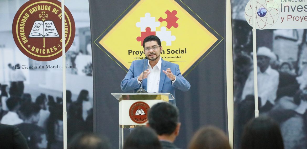 I CONGRESO DE PROYECCIÓN SOCIAL UNICAES: 37 AÑOS AL SERVICIO DE LA COMUNIDAD