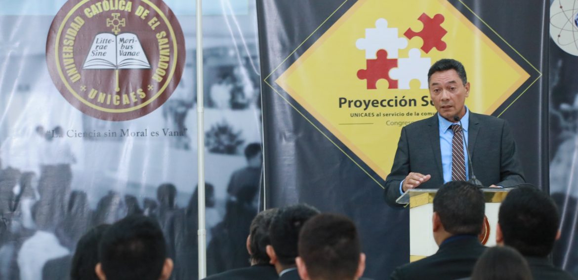 I CONGRESO DE PROYECCIÓN SOCIAL UNICAES: 37 AÑOS AL SERVICIO DE LA COMUNIDAD