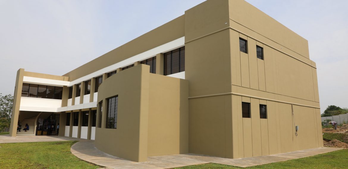 UNICAES INAUGURA EL CENTRO REGIONAL DE METAPÁN