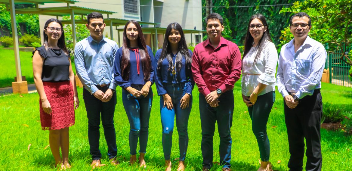 CINCO ESTUDIANTES UNICAES VIAJAN A ESTADOS UNIDOS PARA INTERCAMBIO CULTURAL