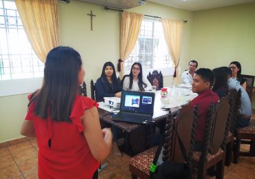 CINCO ESTUDIANTES UNICAES VIAJAN A ESTADOS UNIDOS PARA INTERCAMBIO CULTURAL