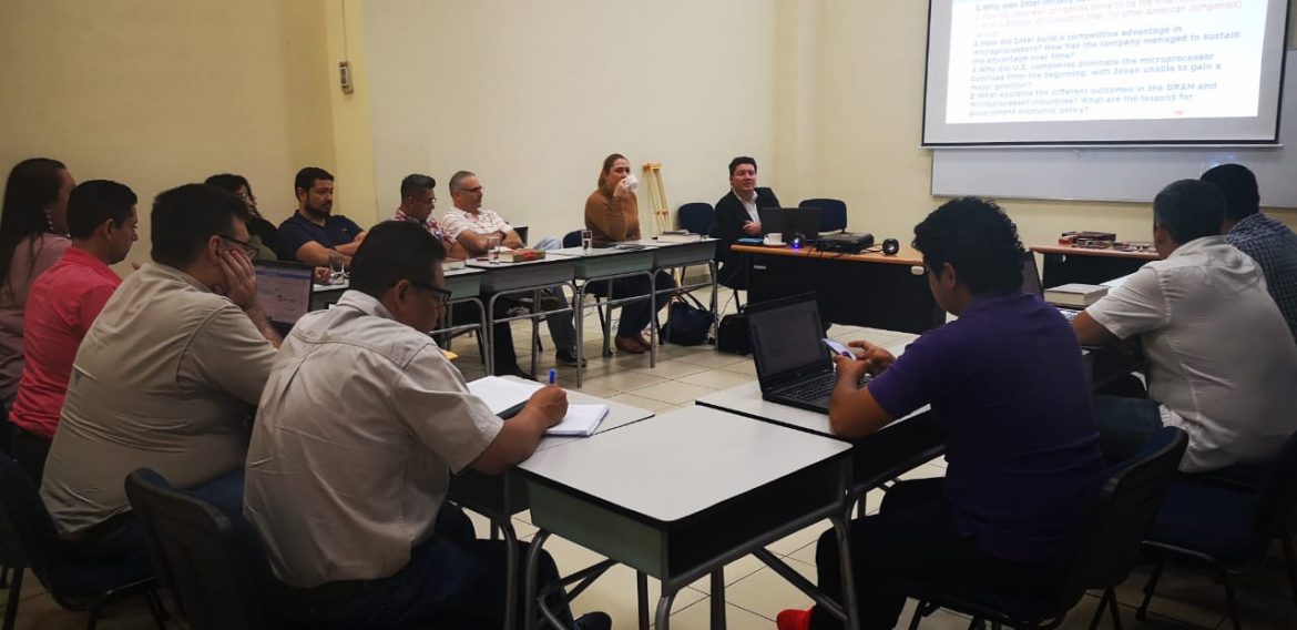 INNOVACIÓN Y TECNOLOGÍA: UN APORTE DEL POSGRADO EN MICROECONOMÍA DE LA COMPETITIVIDAD