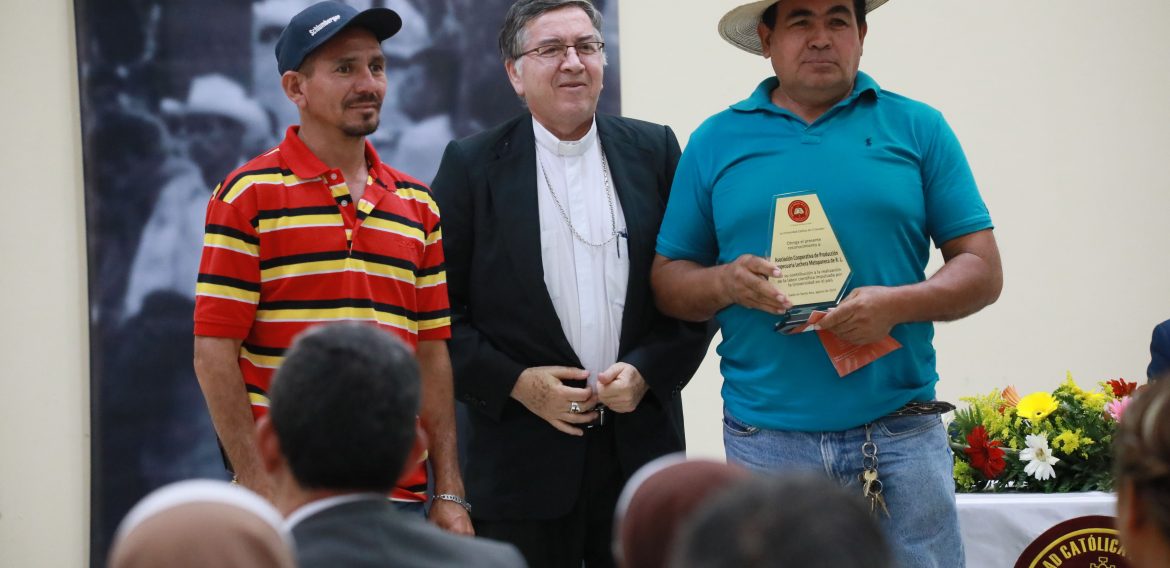 INAUGURACIÓN SEMANA DE INVESTIGACIÓN UNICAES 2019