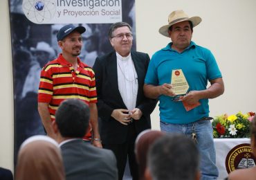 INAUGURACIÓN SEMANA DE INVESTIGACIÓN UNICAES 2019