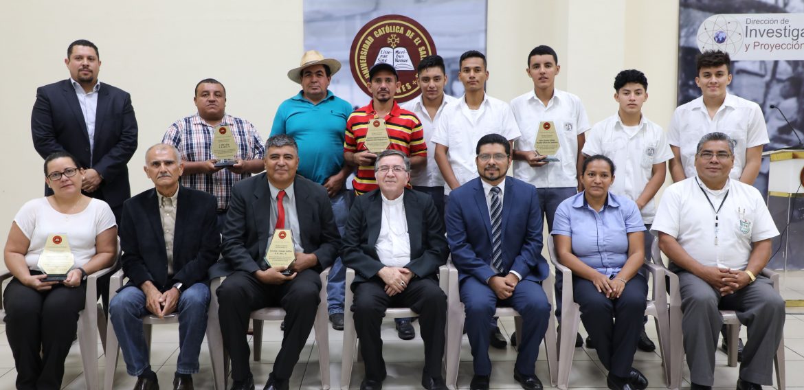 INAUGURACIÓN SEMANA DE INVESTIGACIÓN UNICAES 2019