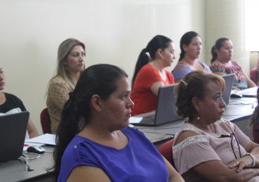 AWE: UN RETO PARA MUJERES EMPRENDEDORAS