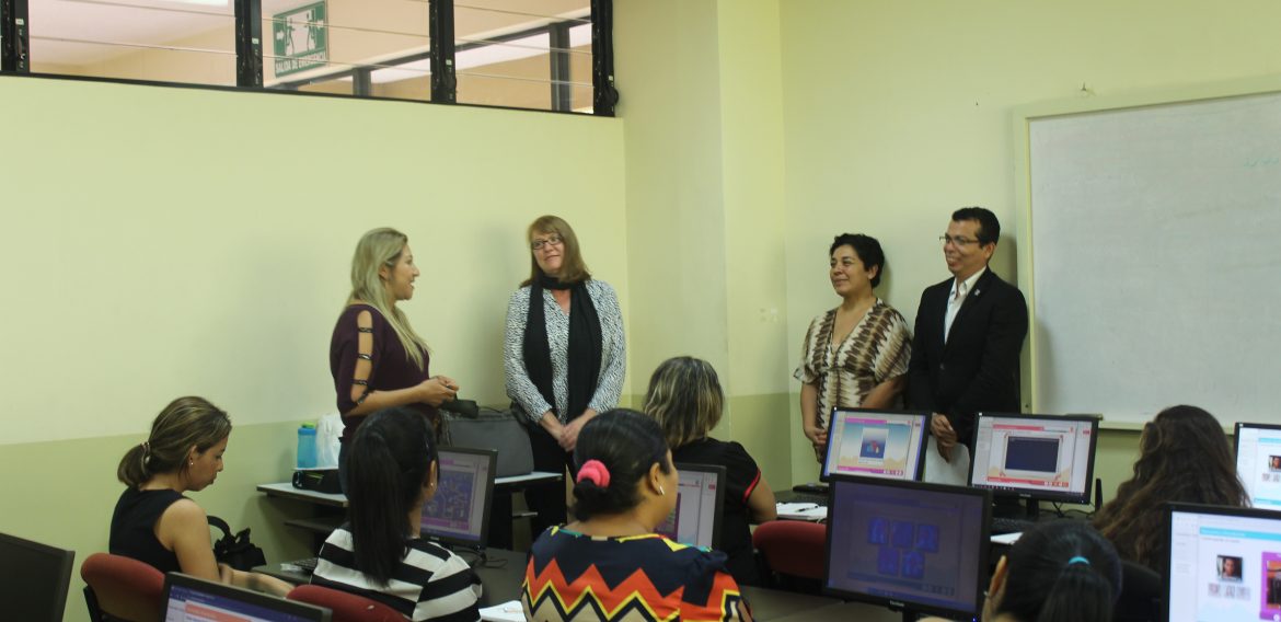DIRECTORA DE AMERICAN SPACE EN MÉXICO Y CENTROAMÉRICA VISITA UNICAES